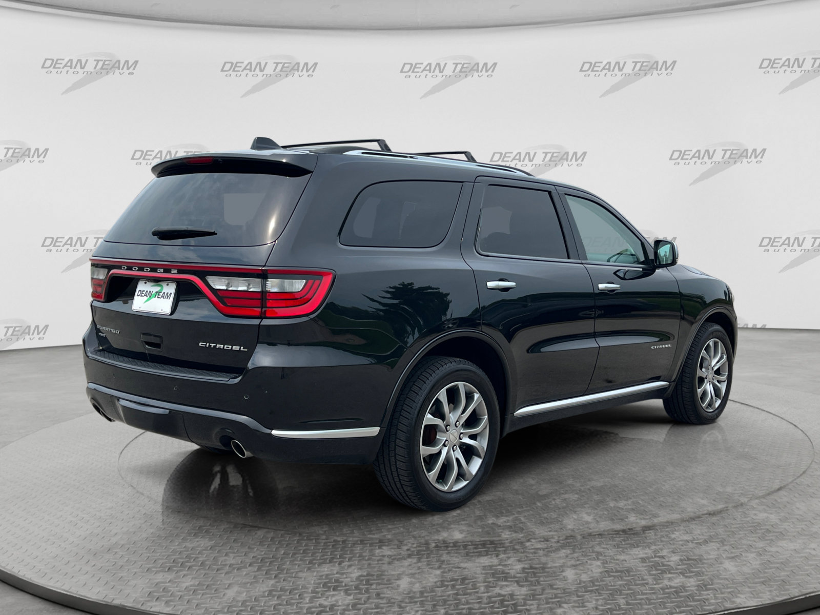 Used 2016 Dodge Durango Citadel w/ Premium Entertainment Group AWD/4WD image 7