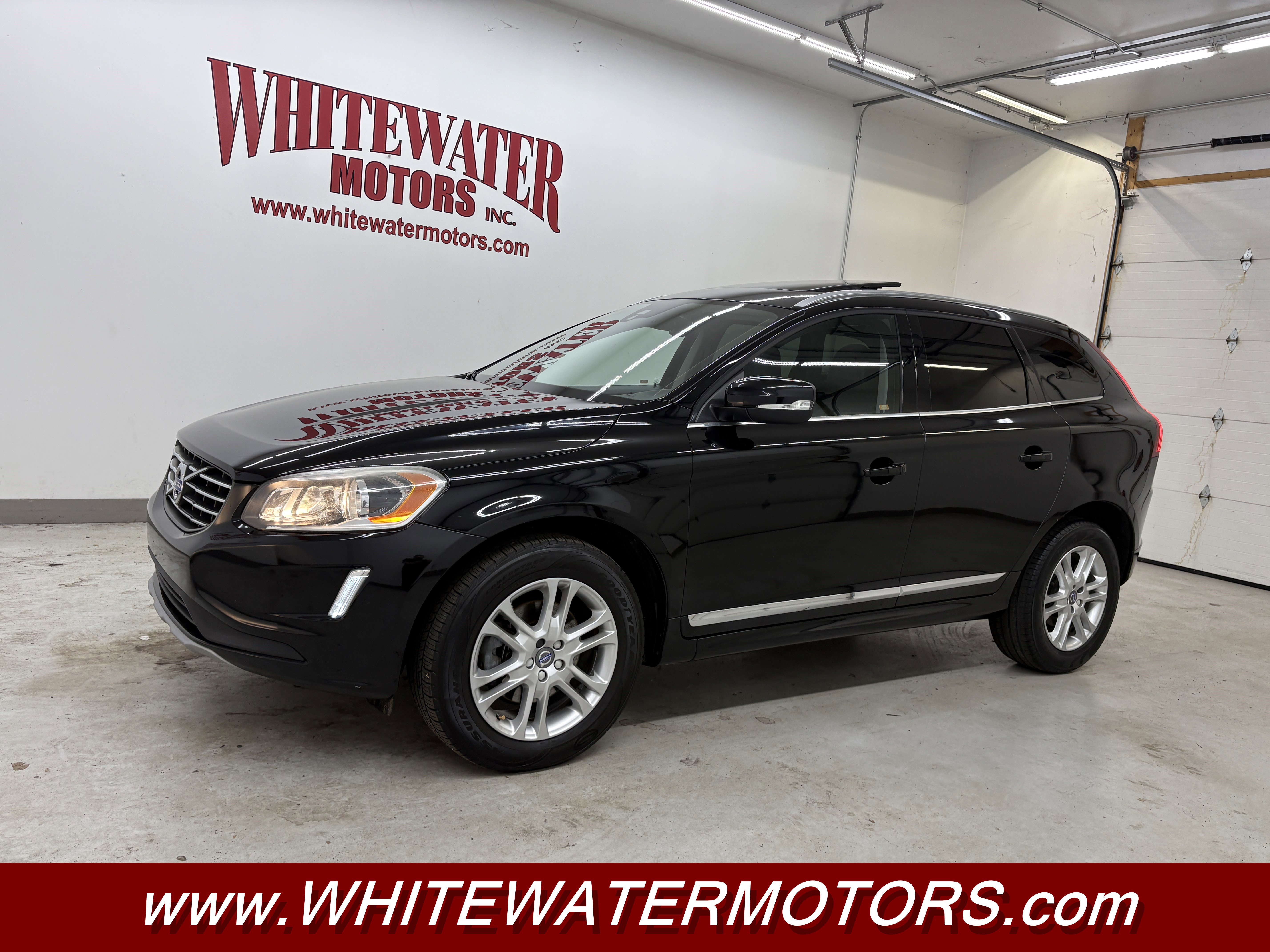 Used 2016 Volvo XC60 T5 Premier FWD image 1