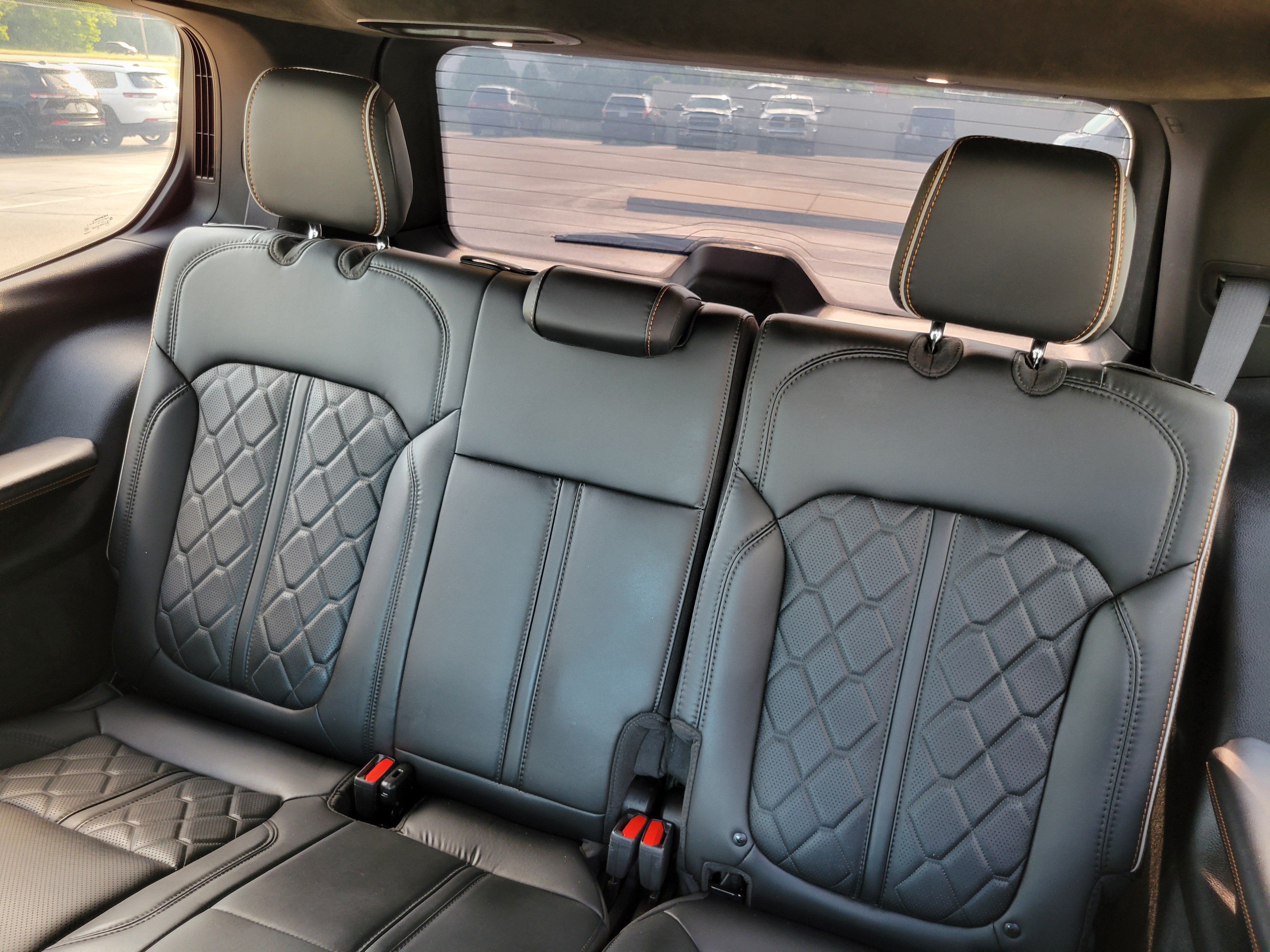 Used 2024 Jeep Grand Wagoneer Series III w/ Rear Seat Video Group 1 AWD/4WD image 20