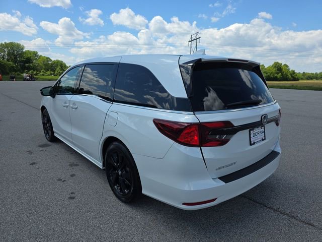 Used 2023 Honda Odyssey Sport image 11