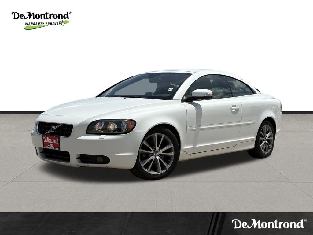 Used 2010 Volvo C70 T5 FWD image 1