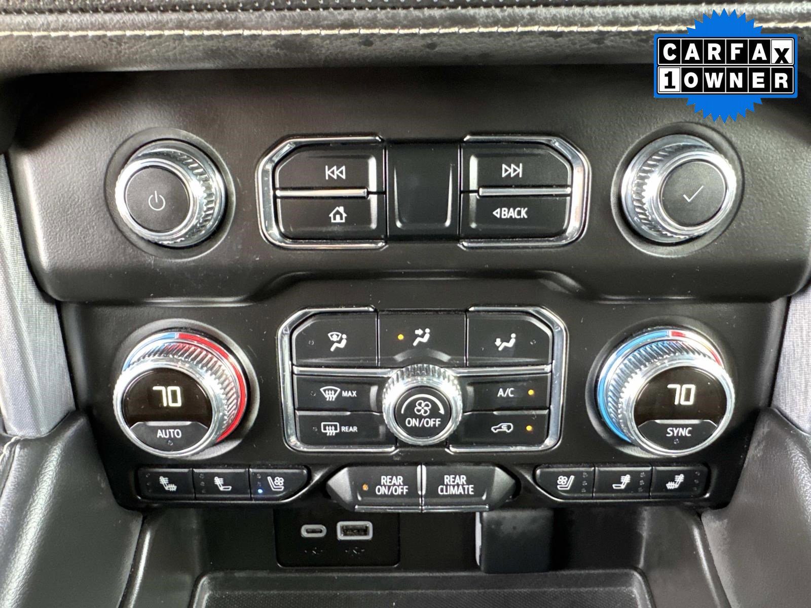 Certified 2024 GMC Yukon XL SLT w/ SLT Luxury Package AWD/4WD image 32