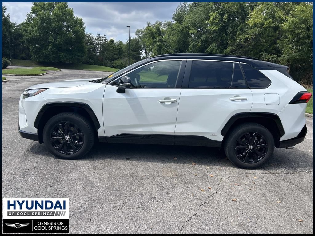 Used 2023 Toyota RAV4 XSE w/ XSE Grade Weather Package AWD/4WD image 4