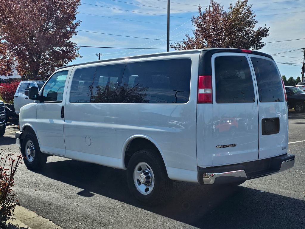 Used 2019 Chevrolet Express 3500 LT w/ LT Preferred Equipment Group image 8