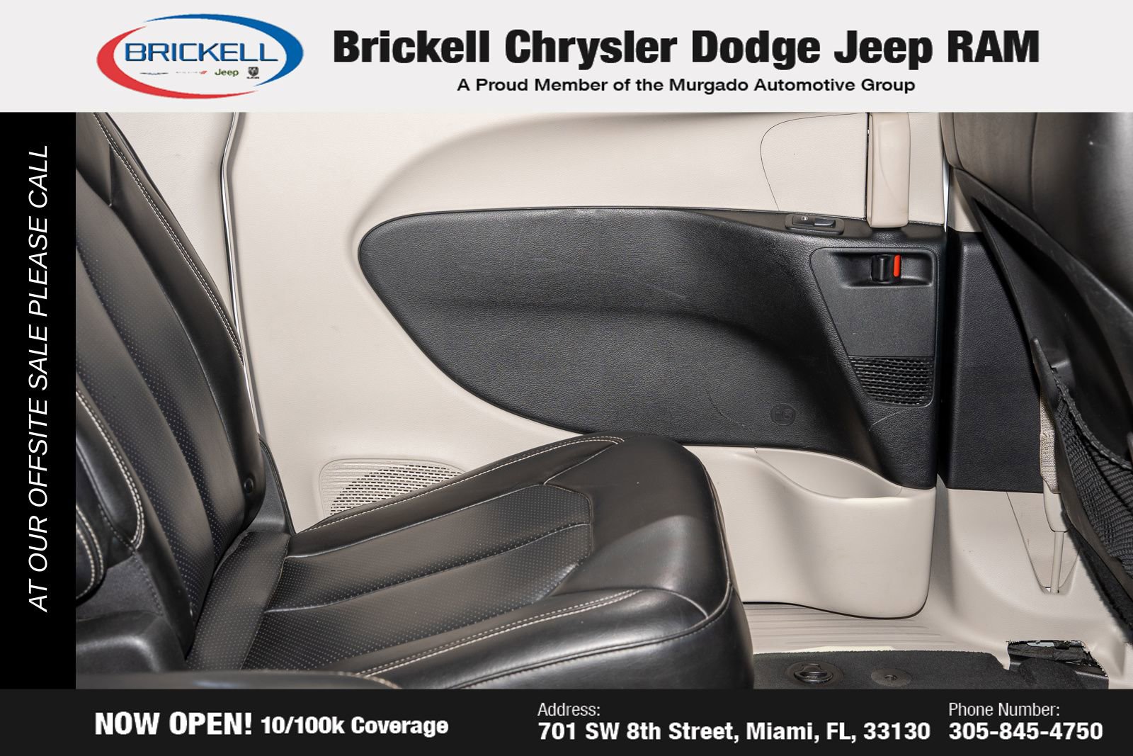 Used 2023 Chrysler Voyager LX image 12