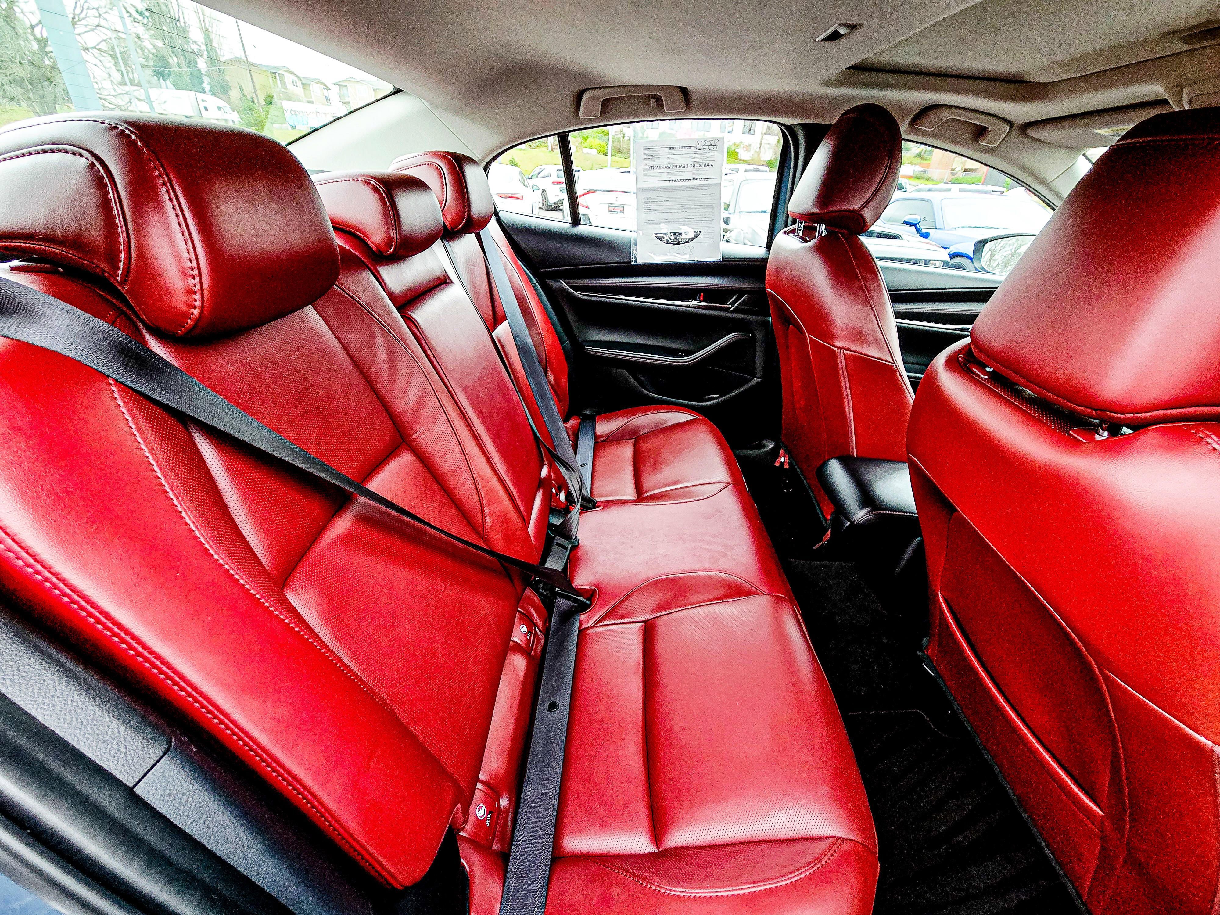 Used 2025 MAZDA MAZDA3 s image 15