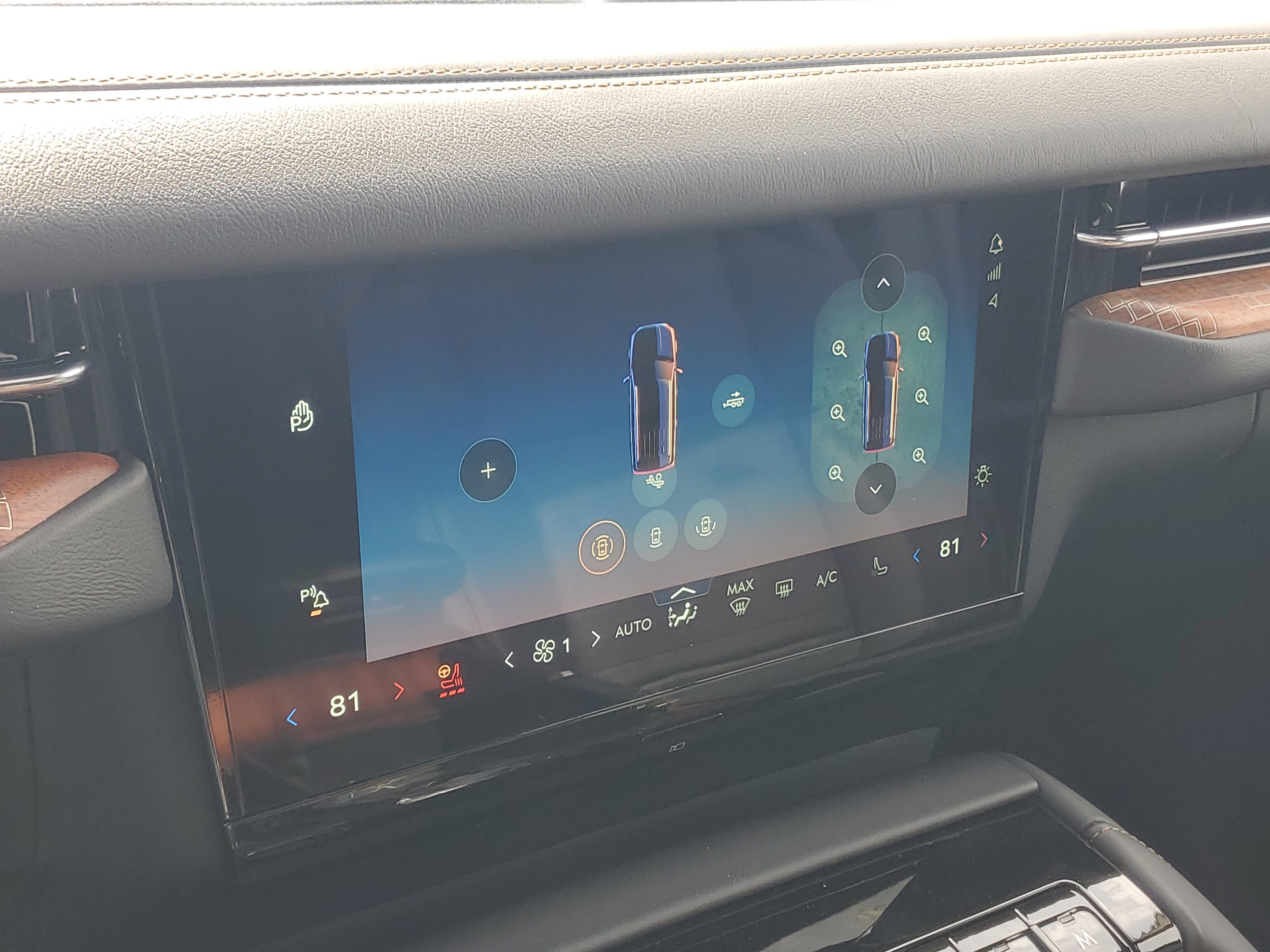 New 2026 Lincoln Navigator L Black Label AWD/4WD image 24