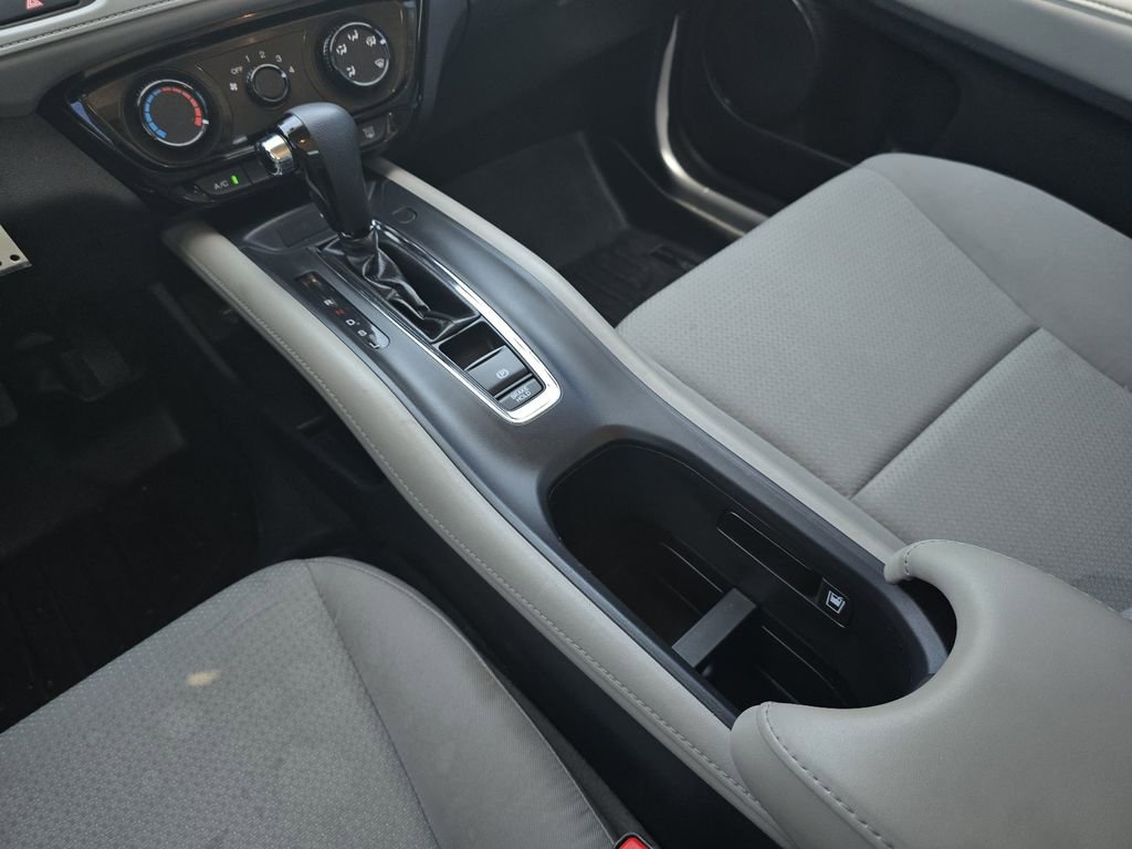 Used 2020 Honda HR-V LX image 16