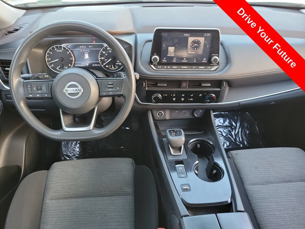 Used 2021 Nissan Rogue S FWD image 4