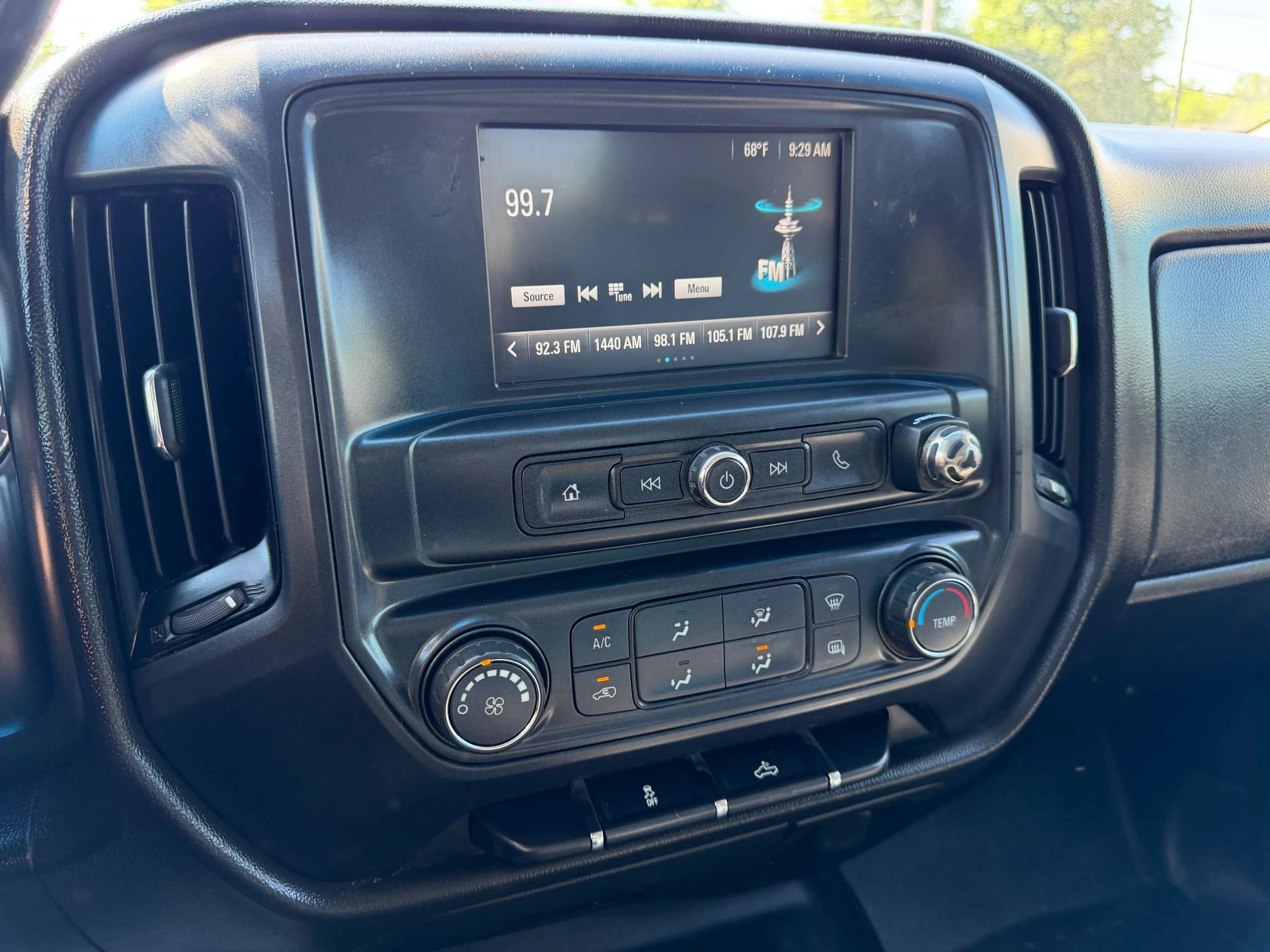 Used 2018 Chevrolet Silverado 2500 W/T w/ WT Convenience Package AWD/4WD image 25