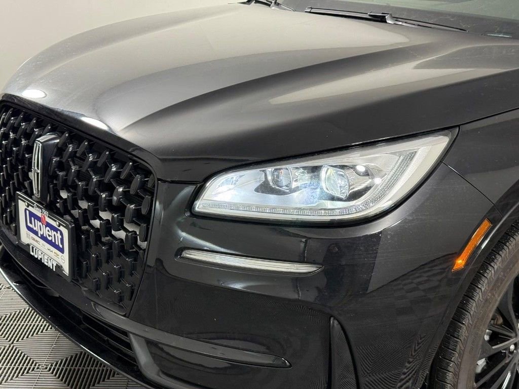 Used 2023 Lincoln Corsair Reserve w/ Jet Appearance Package AWD/4WD image 12