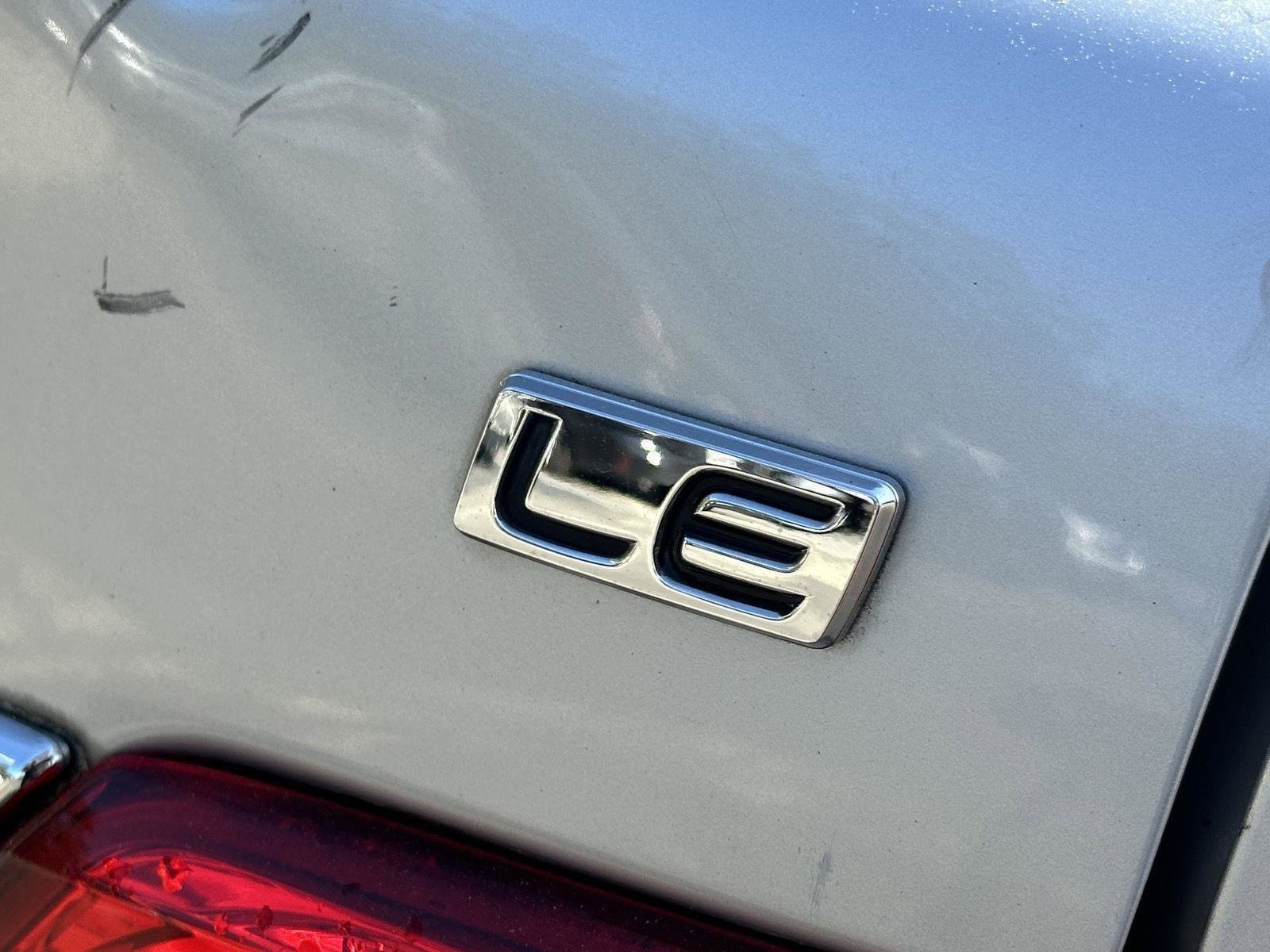 Used 2013 Toyota Corolla LE image 10