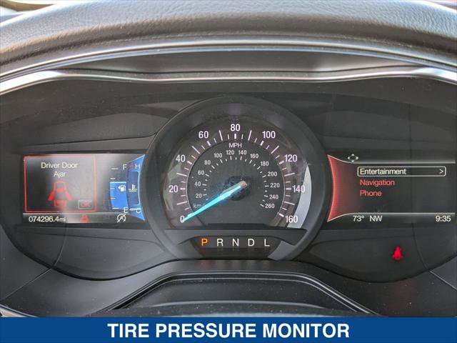 Used 2020 Ford Fusion SE image 14
