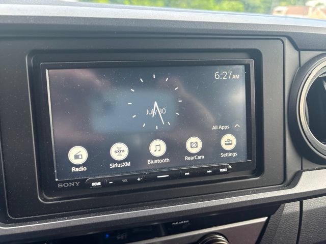 Used 2018 Toyota Tacoma TRD Off-Road w/ Technology Package AWD/4WD image 17