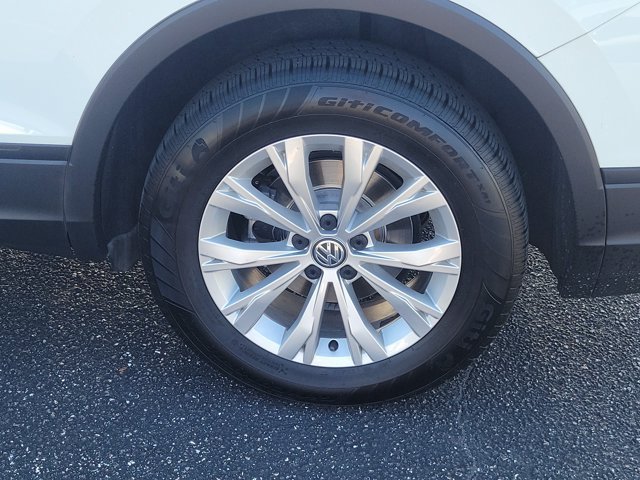 Used 2019 Volkswagen Tiguan S w/ Driver Assistance Package AWD/4WD image 29