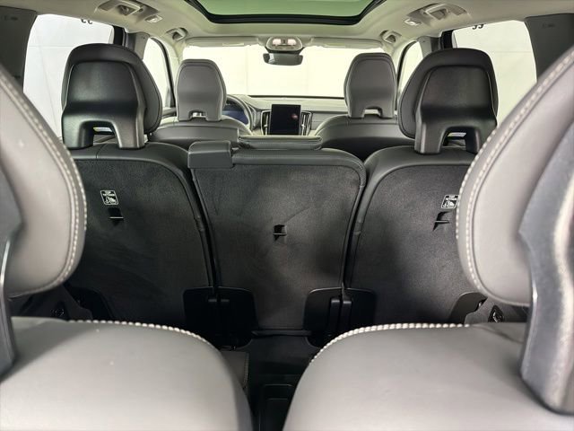 Used 2025 Volvo XC90 T8 Ultra w/ Protection Package Premier AWD/4WD image 34