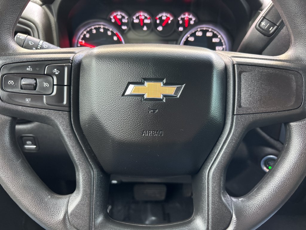 Used 2024 Chevrolet Silverado 1500 Custom w/ Turbomax Blackout Package AWD/4WD image 9