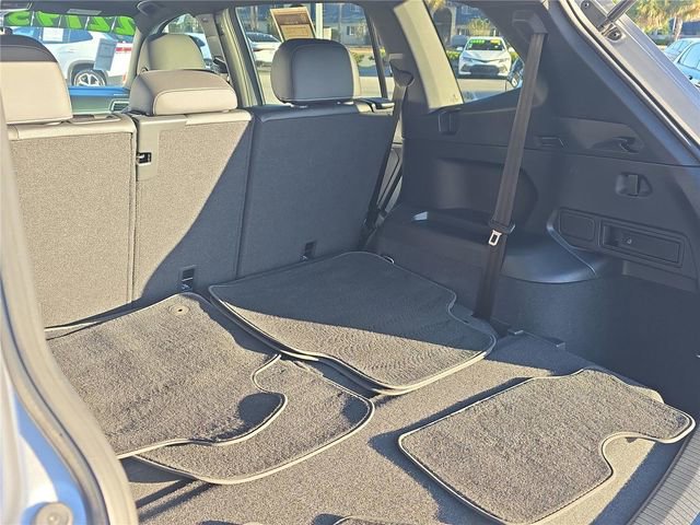 Used 2023 Volkswagen Tiguan SE R-Line image 27