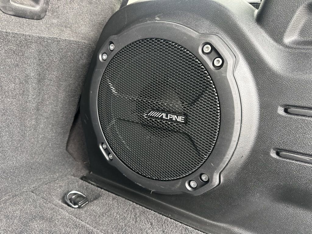 Used 2023 Jeep Wrangler Altitude image 15