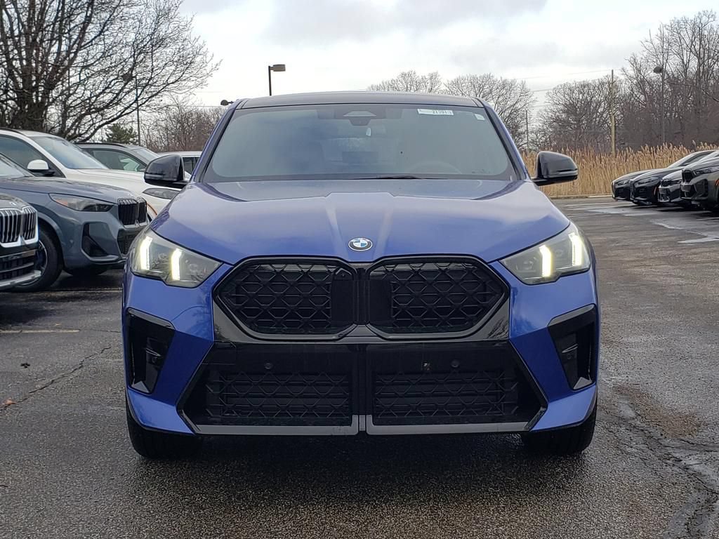 New 2026 BMW X2 xDrive28i w/ Technology Package AWD/4WD image 2