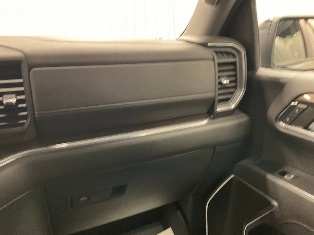 Used 2023 Chevrolet Silverado 1500 RST AWD/4WD image 29