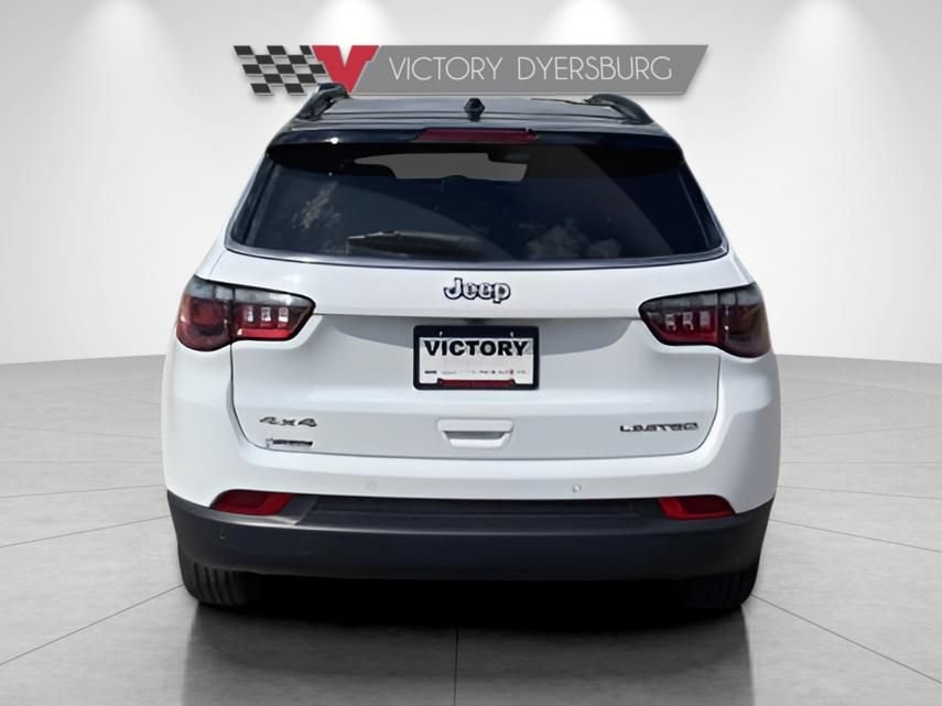 Used 2025 Jeep Compass Limited AWD/4WD image 7