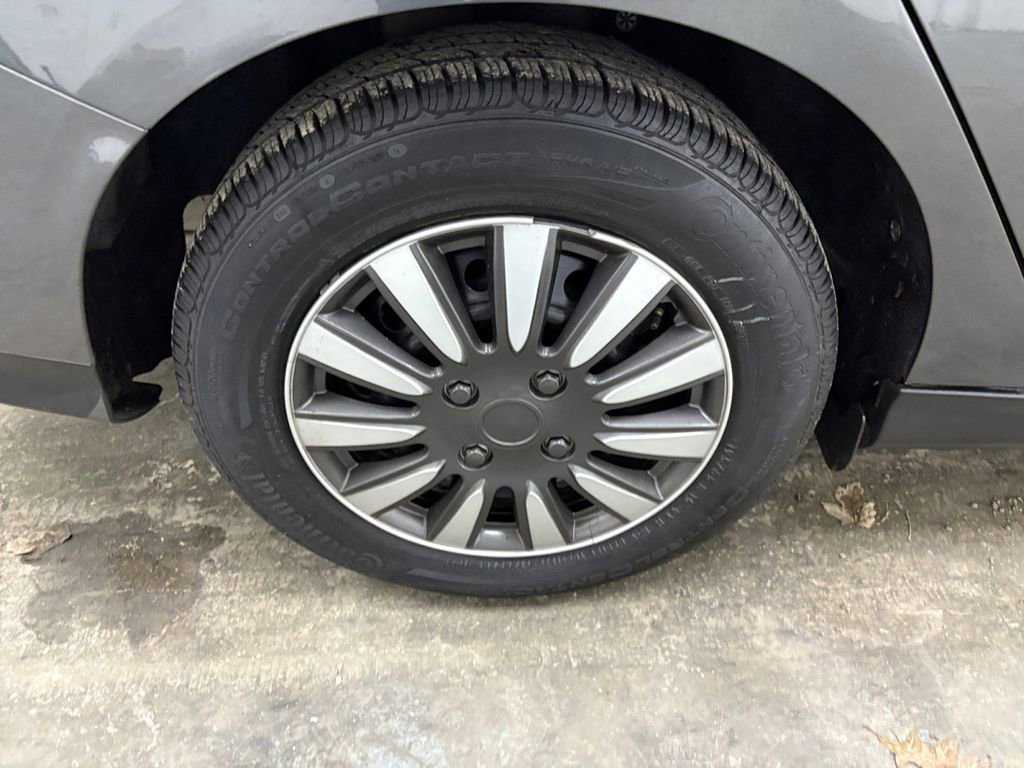 Used 2017 Ford Focus S image 20