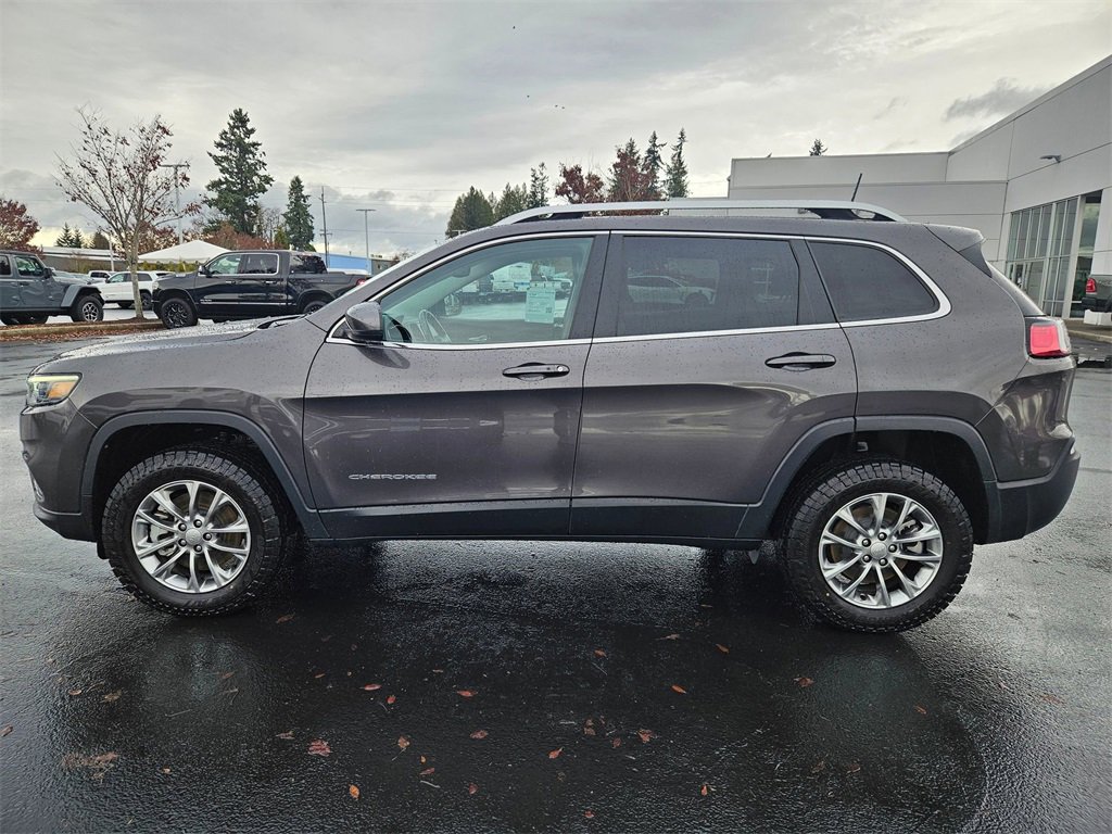 Certified 2021 Jeep Cherokee Latitude Lux w/ Trailer Tow Group image 3