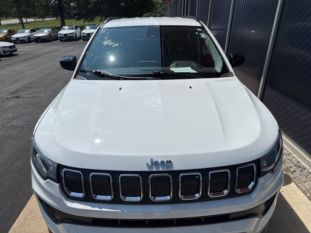 Used 2022 Jeep Compass Latitude image 8