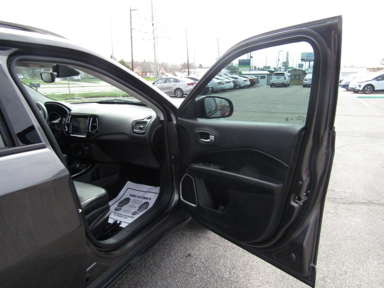 Used 2018 Jeep Compass Altitude w/ Popular Equipment Group image 22