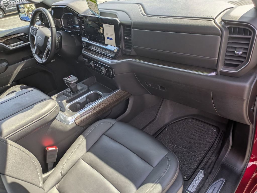 Used 2024 Chevrolet Silverado 1500 RST w/ Convenience Package II image 26