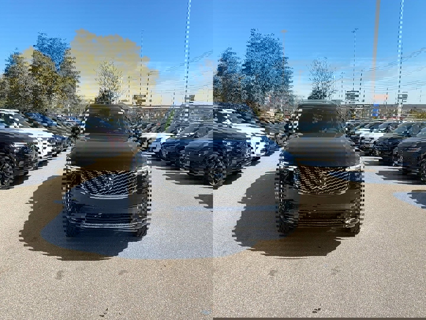 New 2026 Volvo XC90 B5 Core image 8