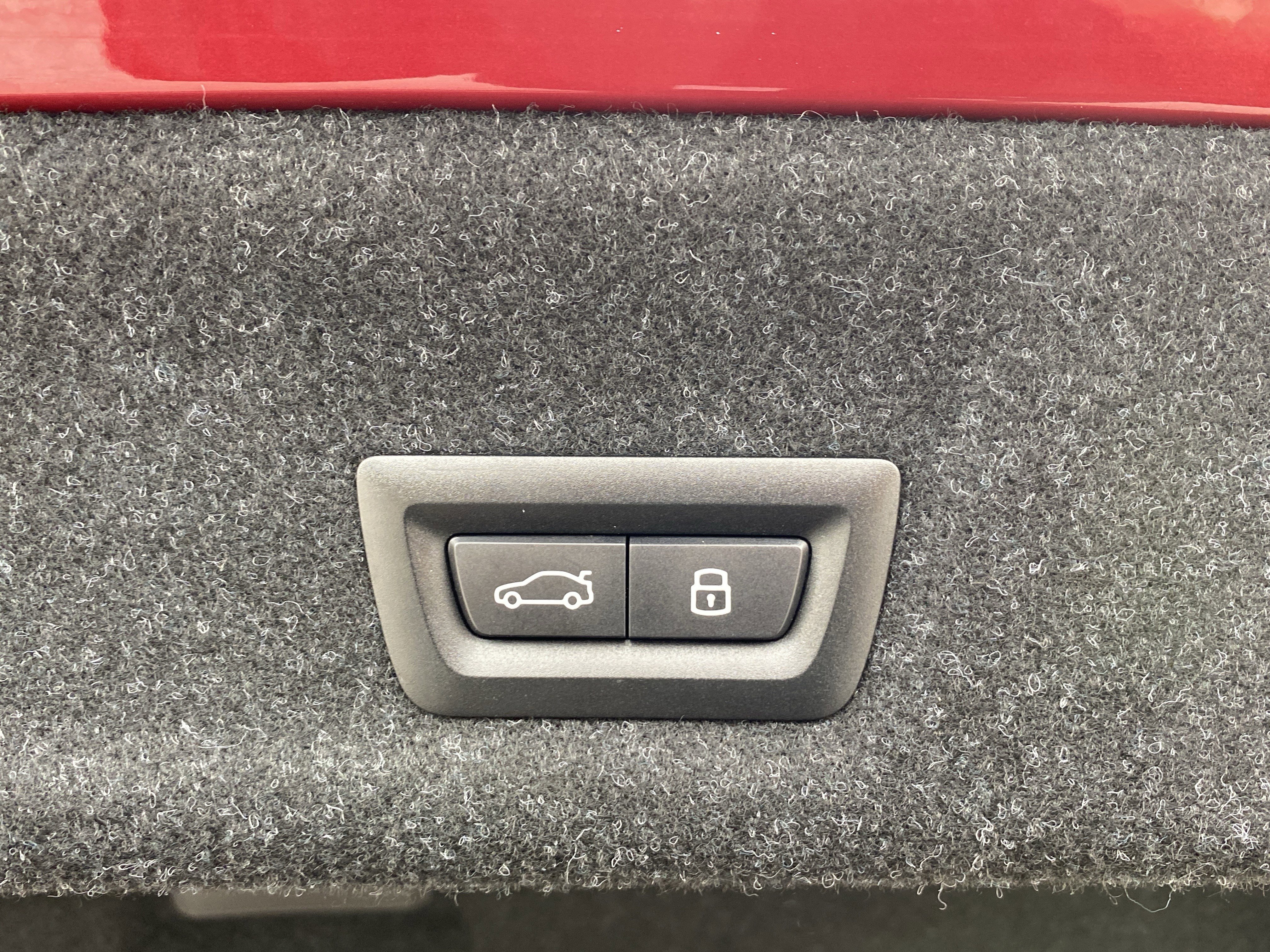 Used 2025 BMW M340i w/ Premium Package image 47