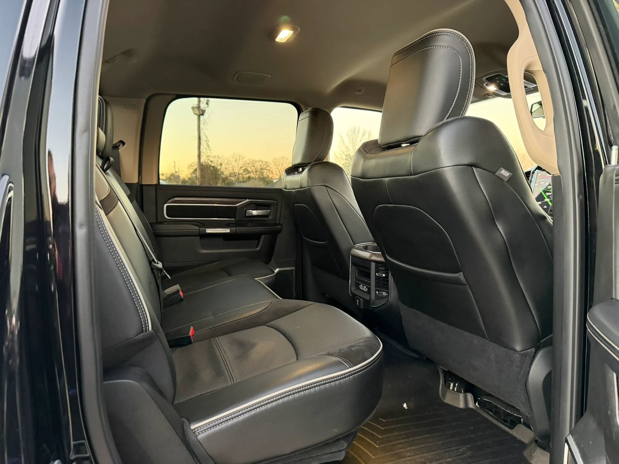 Used 2019 RAM 2500 Laramie image 22