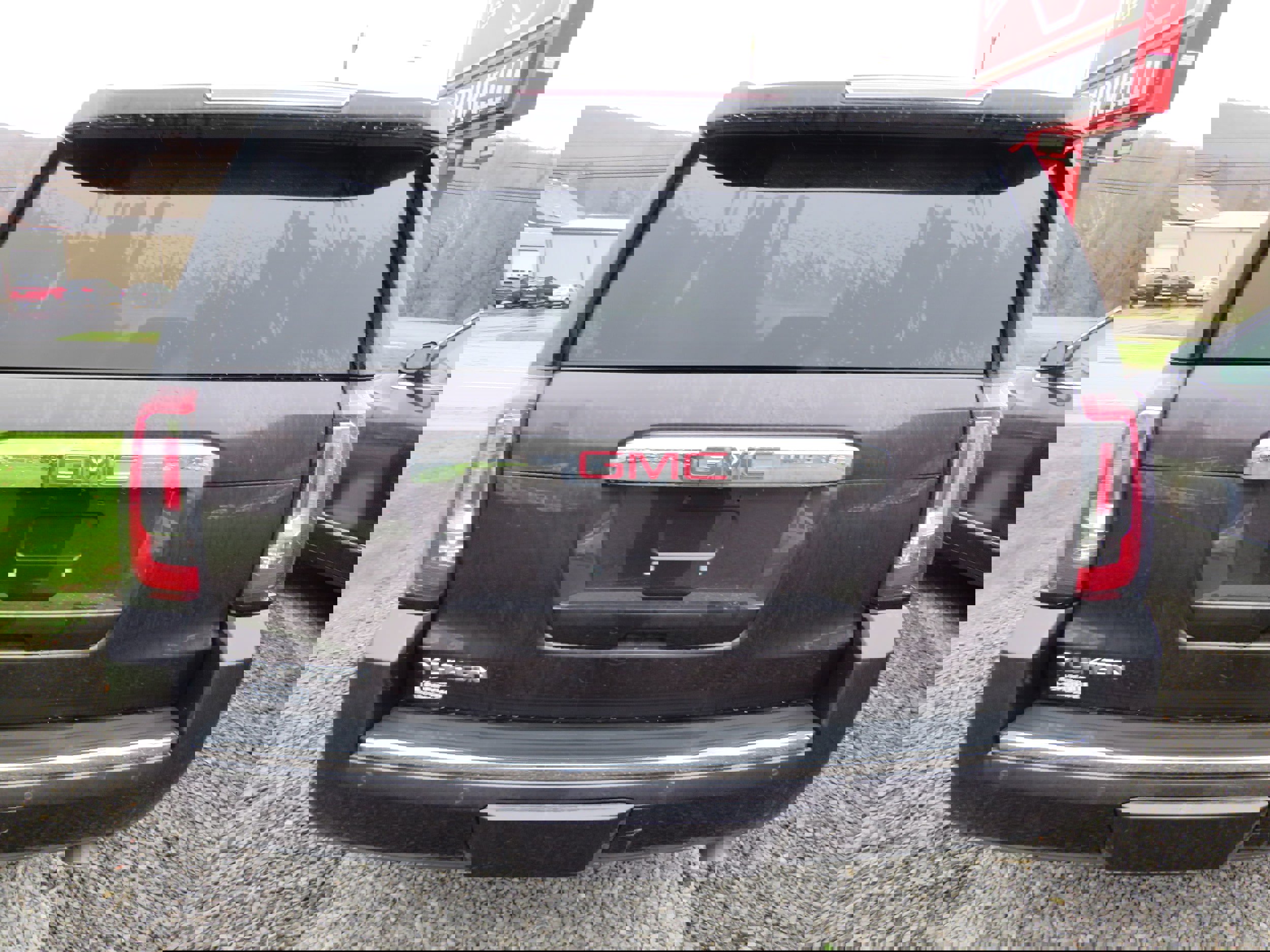 Used 2015 GMC Yukon Denali w/ Premium Package video 4