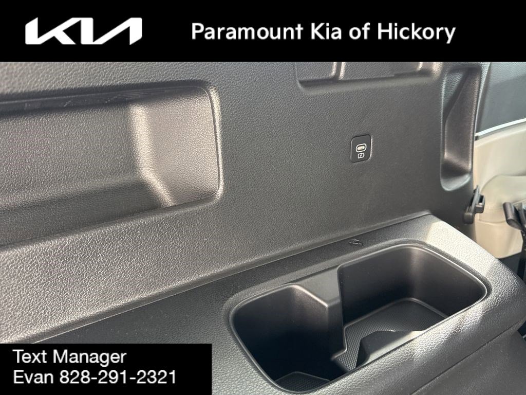 Used 2025 Kia Telluride SX Prestige image 15