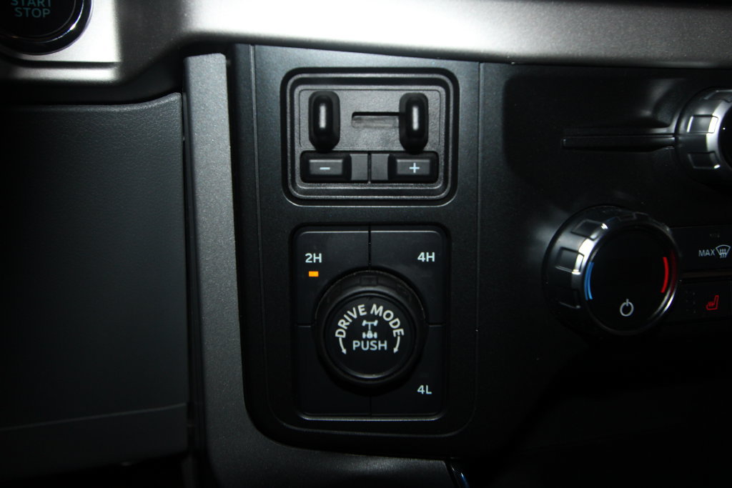 Used 2021 Ford F150 XLT w/ Equipment Group 302A High AWD/4WD image 14