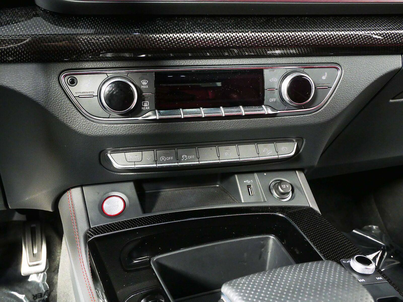 Used 2024 Audi SQ5 Premium Plus w/ S Sport Package AWD/4WD image 19