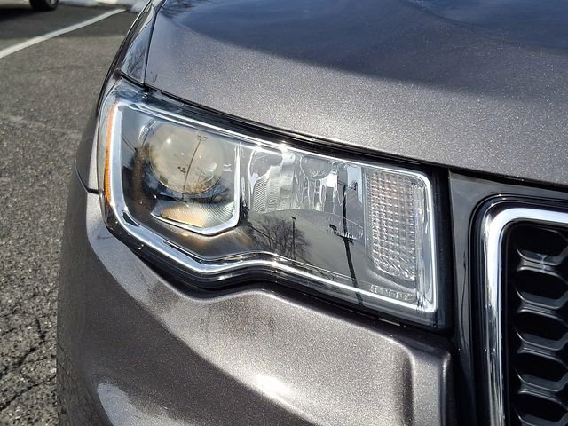 Used 2021 Jeep Grand Cherokee Laredo AWD/4WD image 9