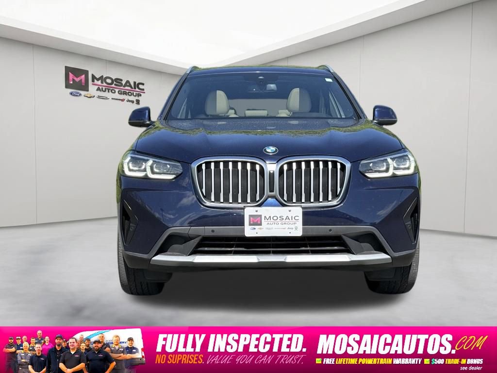 Used 2022 BMW X3 xDrive30i AWD/4WD image 2