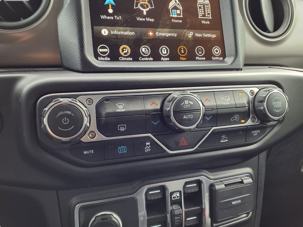 Used 2023 Jeep Wrangler Unlimited w/ 8.4" Radio Group AWD/4WD image 9