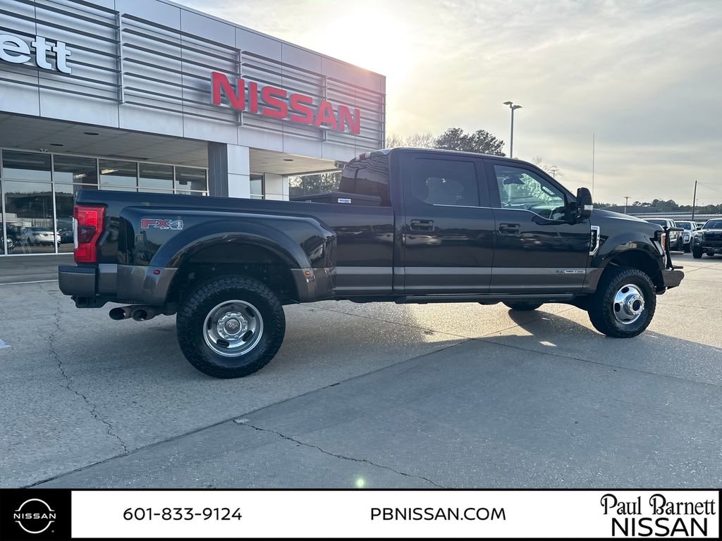 Used 2017 Ford F350 King Ranch w/ King Ranch Ultimate Package video 3