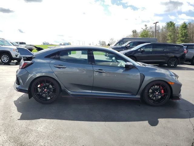 Used 2018 Honda Civic Type R image 6