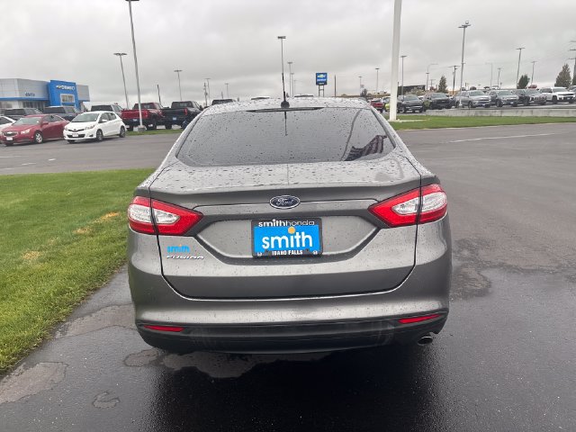 Used 2014 Ford Fusion S FWD image 4