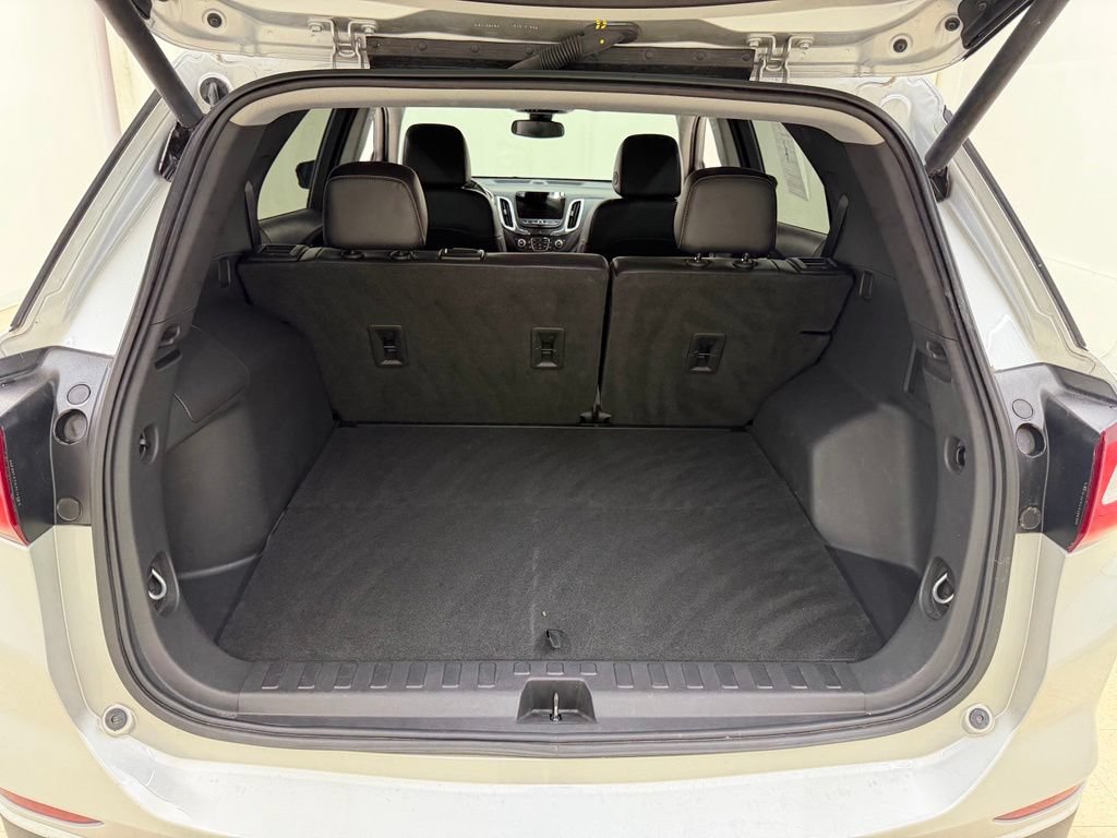 Used 2021 Chevrolet Equinox Premier AWD/4WD image 5