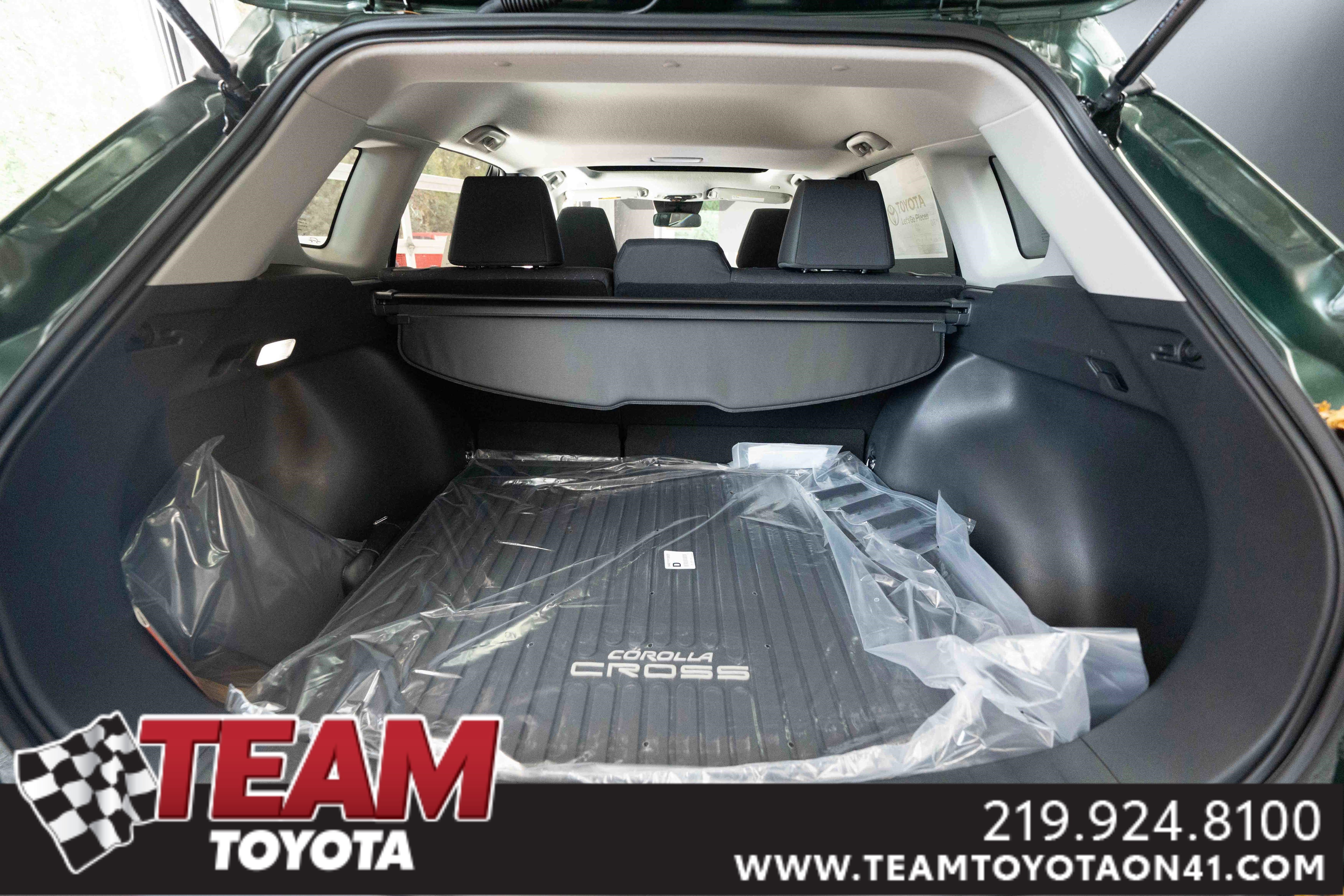 New 2026 Toyota Corolla Cross LE w/ Moonroof Package image 28