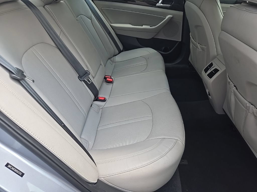 Used 2017 Hyundai Sonata Limited w/ Cargo Package FWD image 32