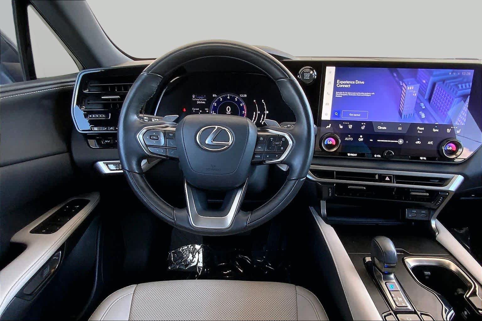 Used 2023 Lexus RX 350 Premium w/ Cold Area Package FWD image 6