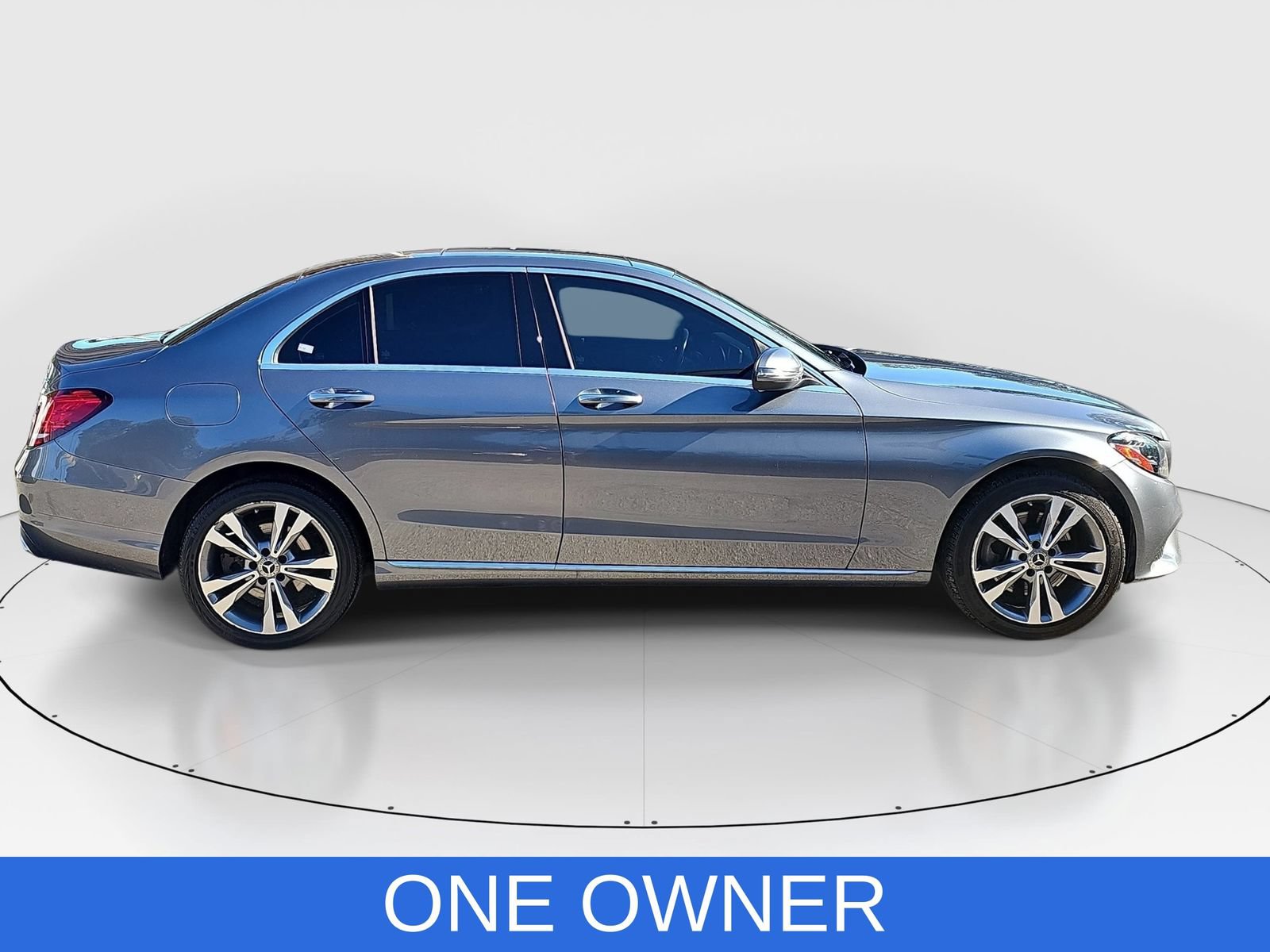 Used 2021 Mercedes-Benz C 300 4MATIC Sedan w/ Premium Package image 4