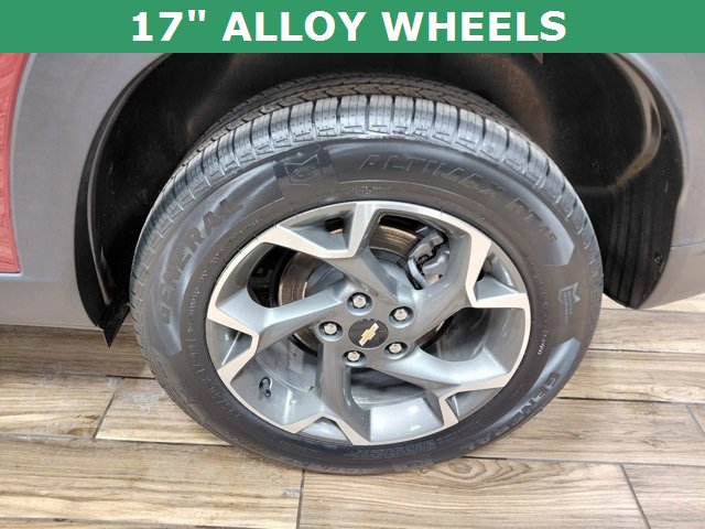 Used 2025 Chevrolet Trax LT image 7